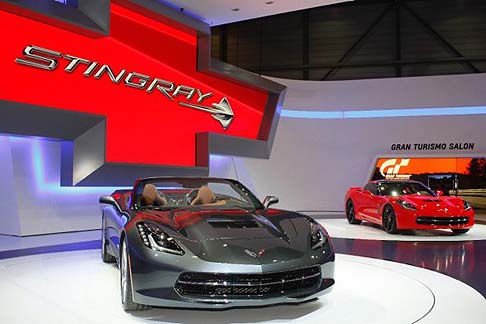 Chevrolet - Con una potenza pari a 450 CV e 610 Nm di coppia, la nuova sportiva del brand americano rappresenta la Corvette di serie più potente della sua storia. width=
