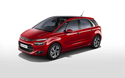 Citroen - Alle nuove proporzioni la nuova Citroen Grand C4 Picasso abbina uno stile deciso. Il profilo laterale, ad esempio, si presenta con archi del tetto che partono alla base del parabrezza, valorizzando lo spazio a bordo. width=