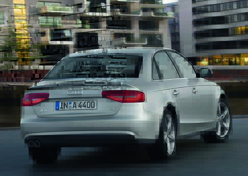 Audi - Commercializzazione della nuova gamma Audi A4 berlina retro vettura width=