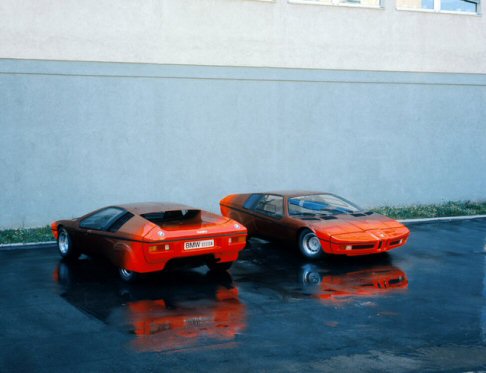 BMW - La vettura rappresenta la prima concept car del marchio tedesco, che nel 1972 ha destato stupore per le sue qualità innegabilmente sportive. width=