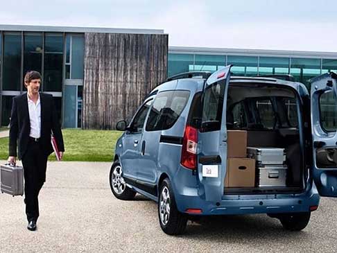 Dacia - News Dacia Dokker 2012 bagagliao capiente dell a monovolume width=