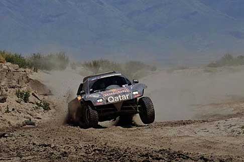 Dakar 2013 - Dakar 2013 300 il driver Al Attiyah Nasser e co-driver Cruz Lucas su vicolo Buggy Red Bull width=