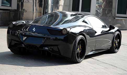 Ferrari - Ferrari 458 Black Carbon Edition retro vettura width=