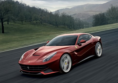 Ferrari - Ferrari F12 berlinetta guidata sul circuito di Fiorano width=