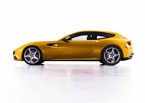 Ferrari - 07 - Ferrari FF Hanus Gold width=