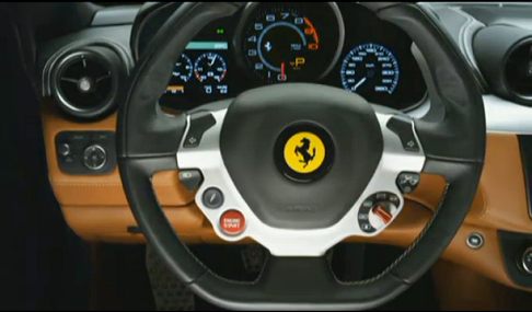 Ferrari - Volante e quadro della Ferrari FF width=