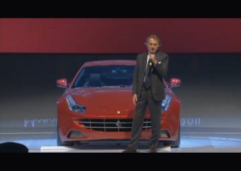 Ferrari - Ferrari FF con il presidente Montezemolo width=