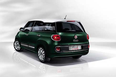 Fiat - Fiat 500L Living posteriore vettura width=