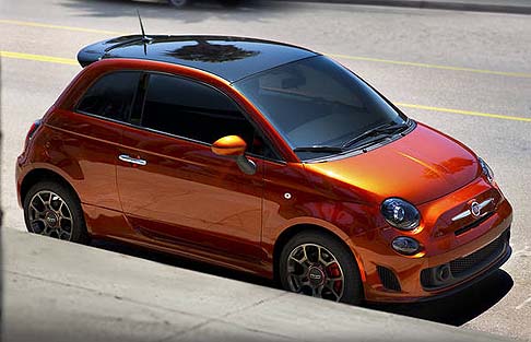 Fiat - Attesa in versione definitiva al Concorso Italiano, l’evento inserito nella settimana motoristica di Pebble Beach, la Fiat 500 Cattiva veste i panni della vettura di serie dopo aver indossato l’abito di premiere al Salone di Detroit di inizio anno.  width=