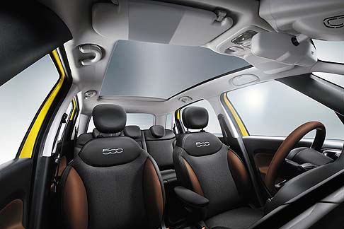 Fiat - L’equipaggiamento di serie risulta particolarmente ricco per tutti gli allestimenti. Rispetto alla 500L Pop Star la Fiat 500L Trekking introduce nuove dotazioni, come il climatizzatore automatico, gli alzacristalli elettrici posteriori, i fendinebbia width=