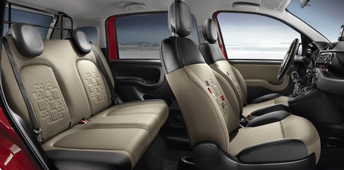 Fiat - Nel catalogo sono disponibili nove tinte esterne ed una lista di colori extra-serie in linea con le esigenze delle flotte. Anche gli interni sono offerti in 2 varianti abbinati a 2 tessuti diversi di sedile.  width=