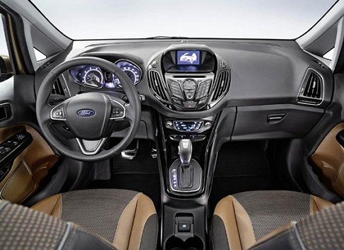 Ford - Ford B-max interni vettura. La Ford B-Max è un monovolume compatto che andrà a competere con la nuova Fiat 500 L, con Kia Venga e Hyundai ix20 e Opel Meriva width=