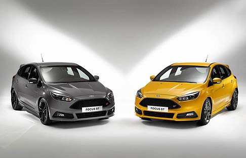 Ford - Per garantire la massima precisione nella guida, la Ford Focus ST è dotata di un assetto sportivo, servosterzo migliorato, sistema torque vectoring control e nuovo dispositivo Electronic Transitional Stability. width=
