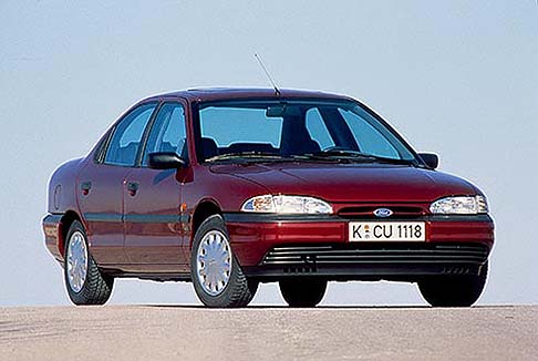 Ford  - Uno dei modelli della gamma più apprezzati dal Vecchio Continente celebra 20 anni di successi..  width=
