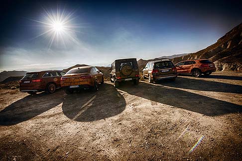 Garage Italia - Gli esperti di Garage Italia Customs hanno applicato una pellicola con effetto satinato opaco sull’intera carrozzeria, alla quale è stata sovrapposta una texture nera a rilievo per simulare le spaccature della terra bruciata.