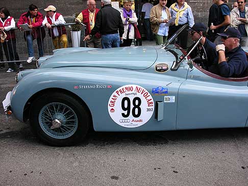 Jaguar - Jaguar XK 120 SE OTS del 1954 con il duo Reggiani al Gran Premio Nuvolari 2012 tappa di Bologna width=