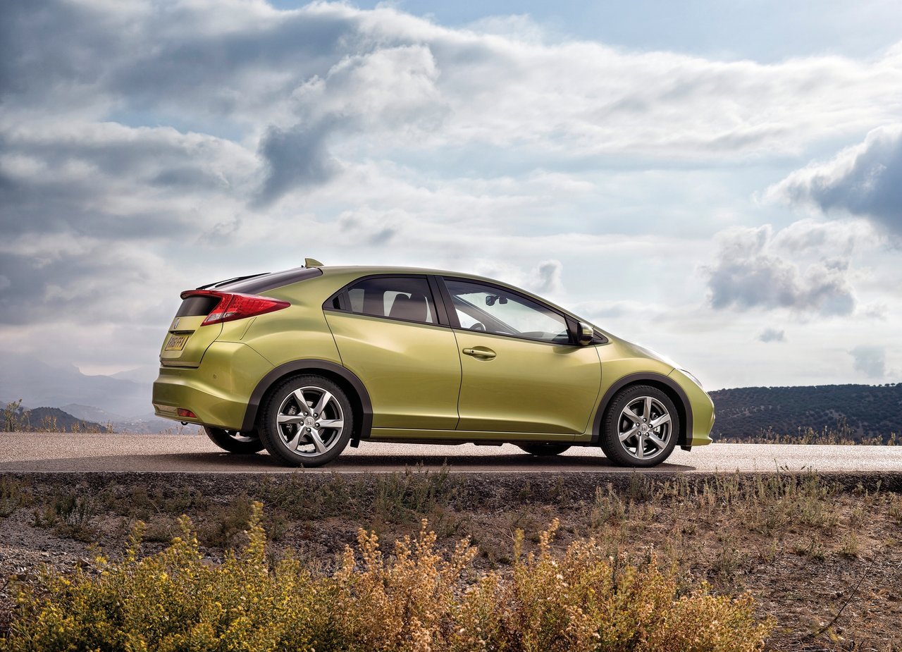 Honda - Tre gli allestimenti in catalogo, Sport, Comfort ed Executive, per la vettura del Sol Levante, le cui ambizioni di vendita puntano, in Italia, a raggiungere 6.000 modelli all’anno width=