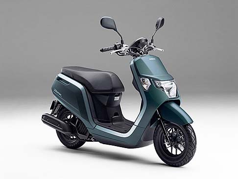 Honda - Nello spazio dedicato alle due ruote troveranno spazio diversi modelli, tra cui il DUNK, un nuovo scooter 50 cc realizzato per il mercato giapponese. width=