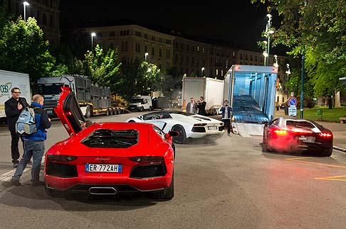 Lamborghini  - La conferenza stampa di annuncio della partenza del Grande Giro si è tenuta presso la Fondazione Pirelli. width=