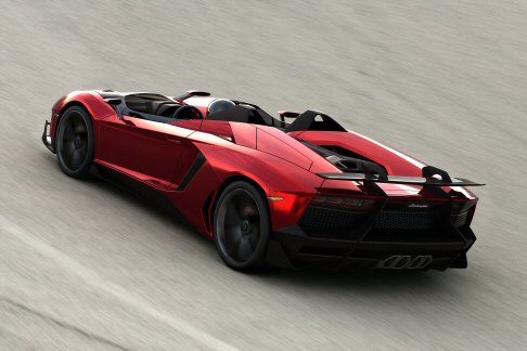 Lamborghini - Realizzata sulla piattaforma della Lamborghini Aventador, la sportiva adotta nella denominazione la lettera J, che fa riferimento alla regolamentazione della Federazione Internazionale Sport Automobilistico (FIA).  width=