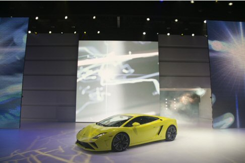 Lamborghini - Le nuove Lamborghini Gallardo LP 560-4 e Lamborghini Gallardo LP 570-4 Edizione Tecnica rappresentano infatti un’ulteriore evoluzione stilistica del marchio e il top della gamma Gallardo width=
