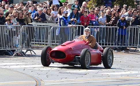 Lancia Marino - Lancia Marino nel circuito cittadino di Torino, guidata da Gigi Brandoli figlio di Marino width=
