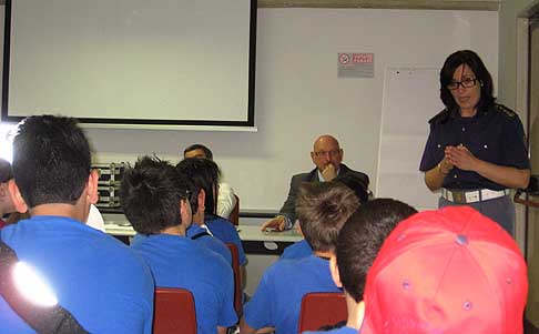 Gli Eco viaggi di GulliCAR - Lezione sulla autostrada A14 presso la sede dell'ottavo tronco autostradale A14 width=