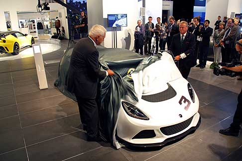 Lotus - Svelata al pubblico la Lotus Exige S supercar sportiva al Motor Show di Francoforte 2011: spazio alle supersportive width=