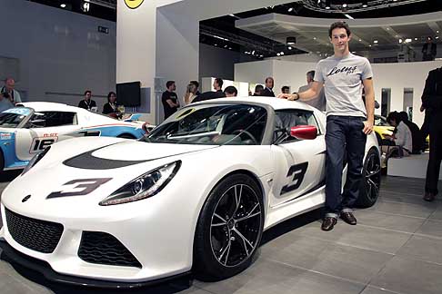 Lotus - Anteprima mondiale Lotus Exige S racing all´IAA 2011 con Bruno Senna Pilota di Formula 1 width=