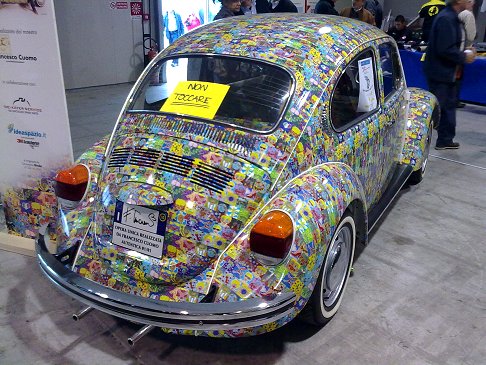 Volkswagen - Maggiolino Volkswagen opera unica realizzata da Francesco Cuomo width=