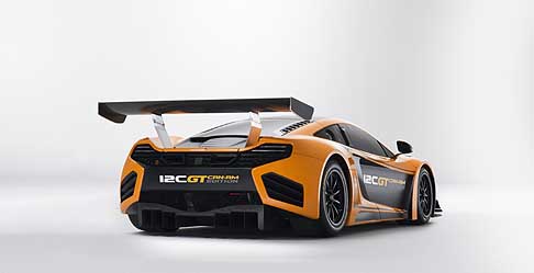 McLaren - McLaren 12 C GT Can-Am Edition auto da competizione decicata alle vittorie di le vittorie di Bruce McLaren e Danny Hulme width=
