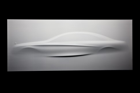 Mercedes - La presentazione della scultura “Aesthetics S” si articola in tre atti e potrà essere ammirata al Padiglione 1 del Salone Internazionale d'Oltralpe.  width=