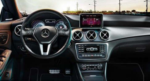 Mercedes-Benz - Prevista tra le dotazioni anche la nuova trazione integrale con cambio automatico 4Matic.  width=