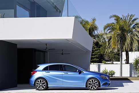 Mercedes-Benz - Mercedes-Benz Classe A design - vincitrice del premio Awards “AM New Car of the Year” width=