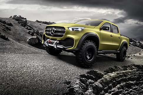 Mercedes-benz - La trazione del modello di punta è affidata a un motore diesel a sei cilindri a V abbinato alla trazione integrale permanente 4MATIC.