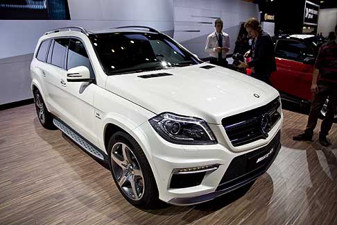 Mercedes - Mercedes GL 63 AMG world premiere MIAS Moscow International Automobile Salon width=