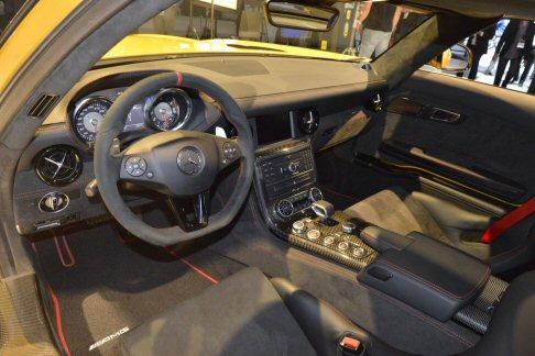 Mercedes-Benz -  Il lancio sul mercato della SLS AMG Coupé Black Series è previsto per giugno 2013. width=