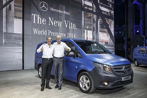 Mercedes-benz - Straordinariamente versatile e funzionale per ogni impiego, dalla professione al tempo libero, Mercedes Vito si rifà il look e si ripresenta sul mercato con una veste estetica rinnovata e non solo. width=