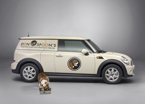 Mini - Sviluppata sulla base della MINI Clubman, MINI Clubvan è dedicata imprese commerciali che vogliono dedicare particolare attenzione allo stile. width=