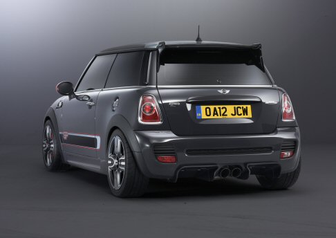 Mini - La nuova MINI sarà lanciata nel corso dell’anno in un’edizione limitata a 2.000 esemplari. width=