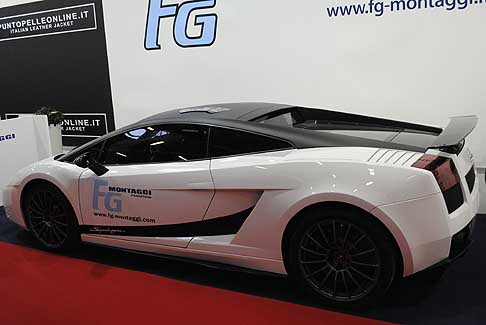 Bologna Motor Show - Motor Show Supercar Lamborghini Superleggera foto archivio Automania.it del 2012 di Mimmo Scalera. Annullata l´edizione del Salone dell´Automobile di Bologna 2015