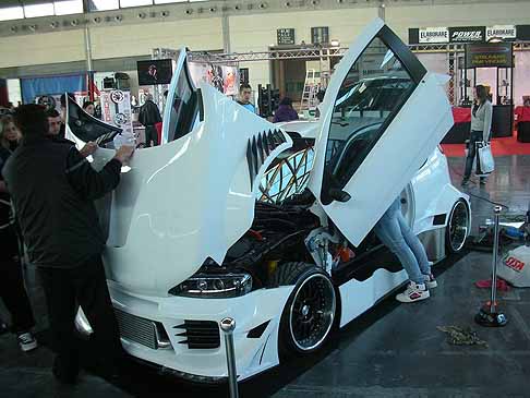 My Special Car - My Special Car Show il tuning e di serie presso la Fiera di Rimini 2011. Auto elaborate e modificate non convenzionali width=