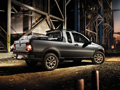 Fiat - Fiat Strada pick-up è equipaggiato con il turbodiesel Multijet euro 5 da1.3 litri e 95 CV width=