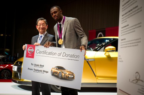 Nissan - Usain Bolt e Toshiyuki Shiga width=
