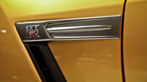 Nissan - “E' un progetto che mi rende entusiasta perché sposa la mia passione per la velocità e per l'eccellenza con il mio desiderio di aiutare i bambini e i giovani”, sono state le parole di Bolt. width=