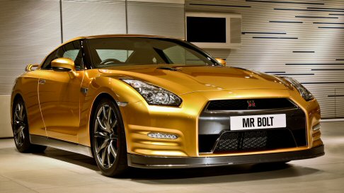 Nissan - La vettura avrà una targa d'oro con serigrafati il nome e la firma di Bolt. width=