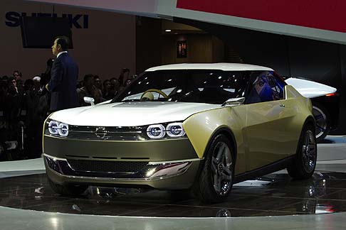 Nissan - Concept innovativi, presentati in occasione del Salone Di Tokyo, Nissan IDX Freeflow e Nissan IDX Nismo interpretano due stili completamente diversi sia guida che di vita, uno più casual e uno più sportivo. width=