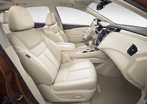 Nissan - Nissan Murano sarà offerto in quattro allestimenti: S, SV, SL e Platinum, abbinabili sia alla trazione anteriore che integrale.  width=