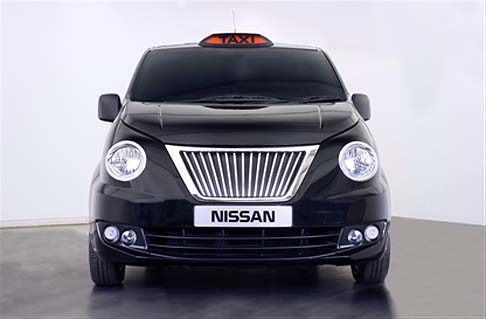 Nissan - Il nuovo taxi, che sarà lanciato a Dicembre 2014, sarà spinto da un motore benzina da 1.6 litri abbinato ad un cambio automatico. Successivamente sarà disponibile anche una versione elettrica a partire dal 2015. width=