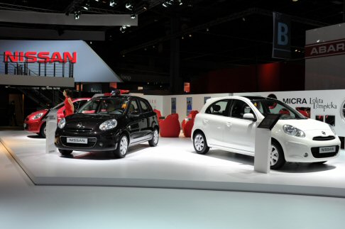 Nissan - Al Motor Show di Parigi 2012, Nissan sceglie un approccio spettacolare, puntando sulla varietà della sua gamma, costituita da veicoli interessantissimi. width=
